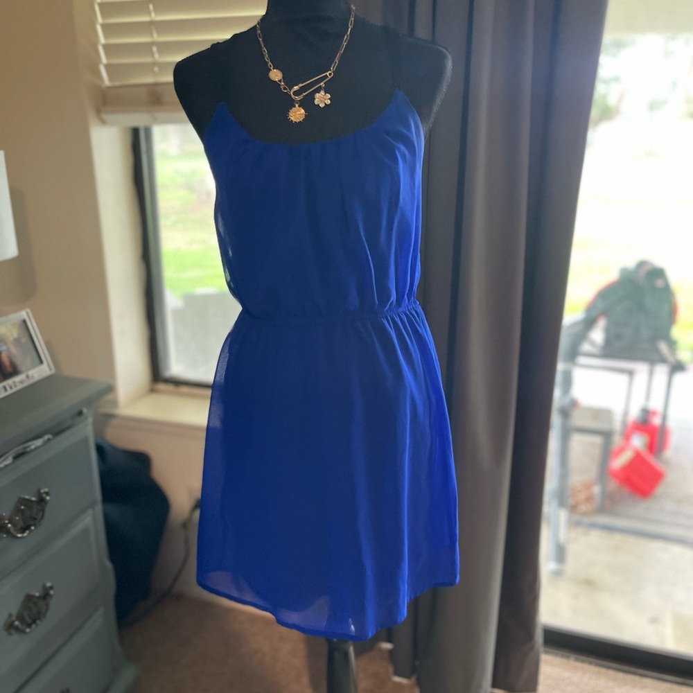 Elegant Blue Sleeveless Dress